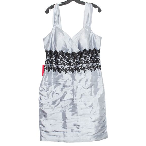 NWT JJ's House Womens Dress Sheath Embroidered Glam Sleeveless Prom Size 16W FJ - Picture 1 of 5